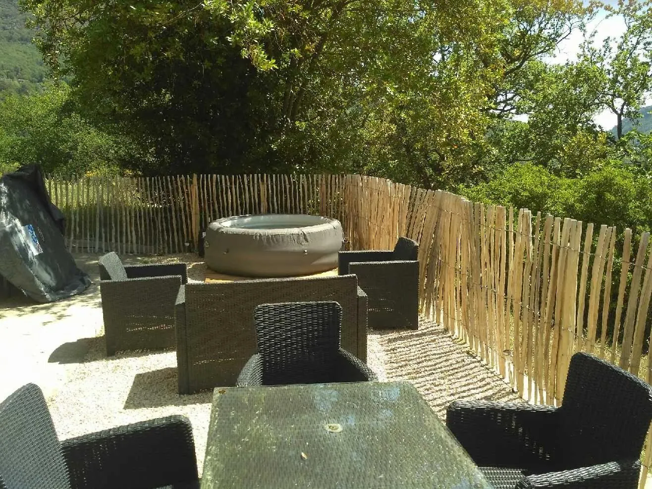 Дом отдыха Locations-06 La Maison Du Paysan Villa Independante Pour 8 Sur La Cote D'Azur Le Bar-sur-Loup