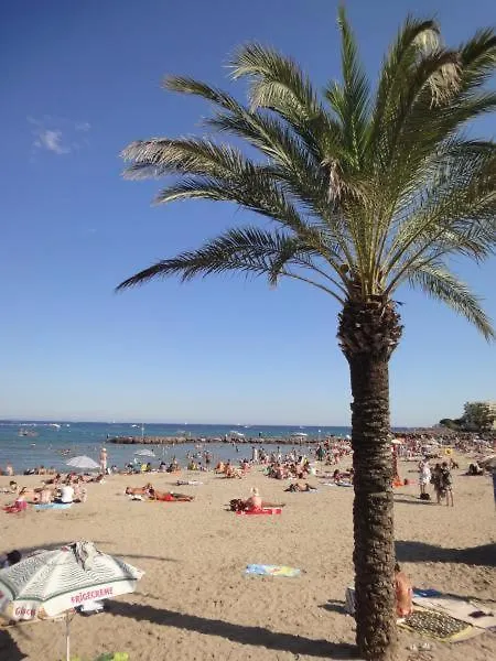 Locations-06 La Maison Du Paysan Villa Independante Pour 8 Sur La Cote D'Azur Le Bar-sur-Loup